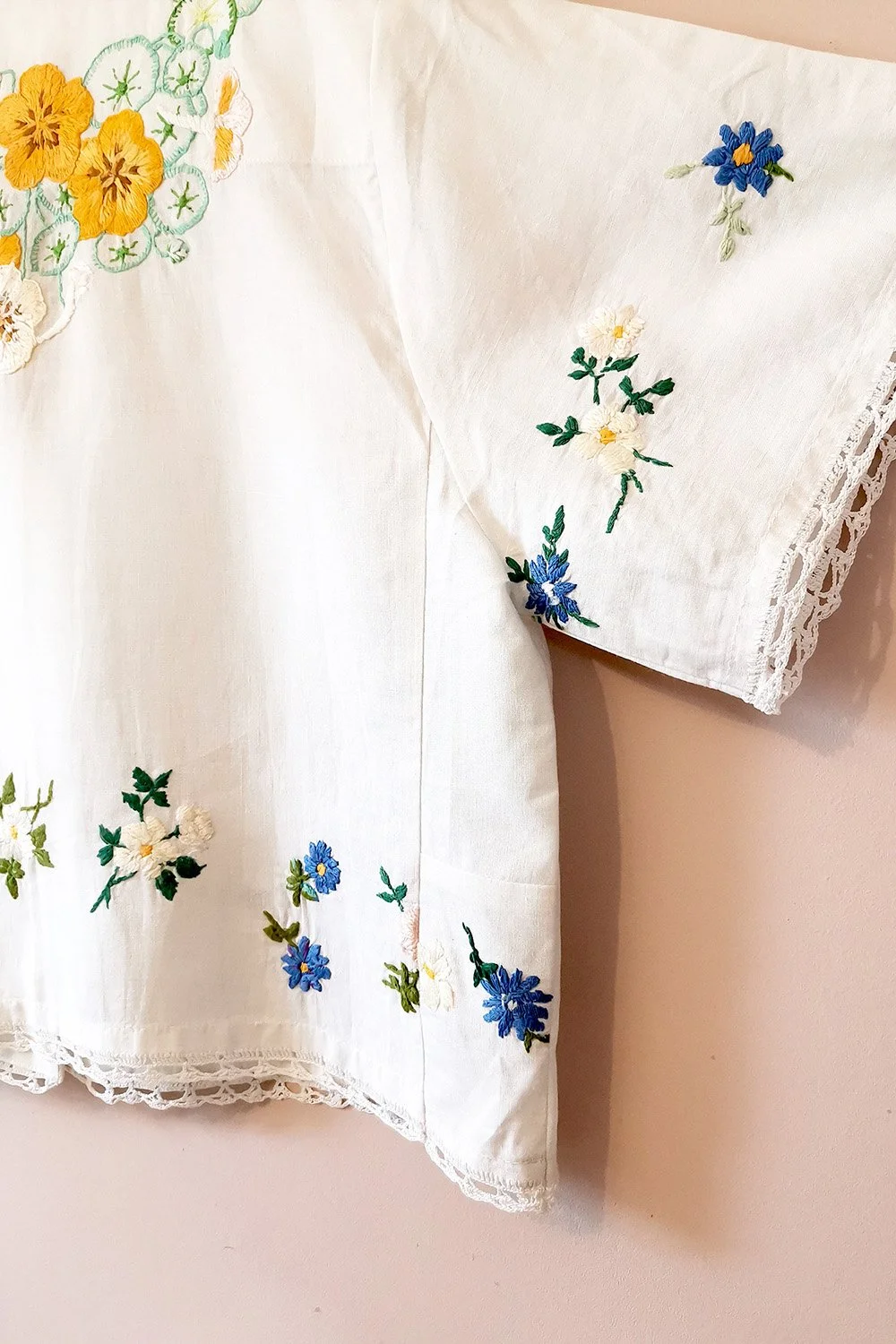 トップス Vintage embroidery tablecloth shirts Reworked Vintage Tablecloth Shirt With Hand Embroidery and